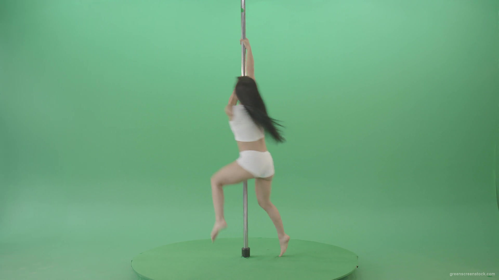 Young-woman-spinning-in-pole-dance-on-green-screen-1920_002 Green Screen Stock