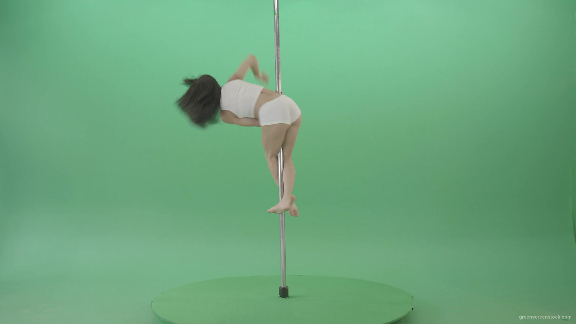 vj video background Young-woman-spinning-in-pole-dance-on-green-screen-1920_003