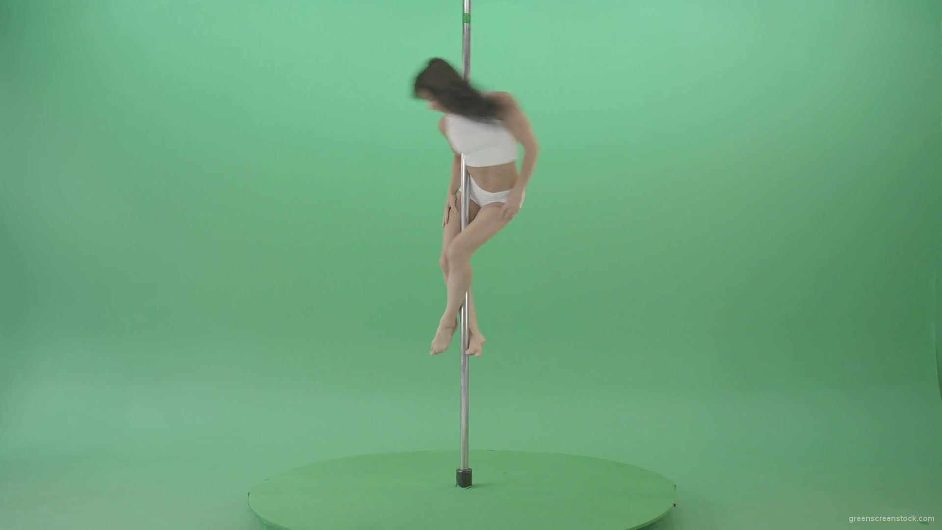 Young-woman-spinning-in-pole-dance-on-green-screen-1920_004 Green Screen Stock