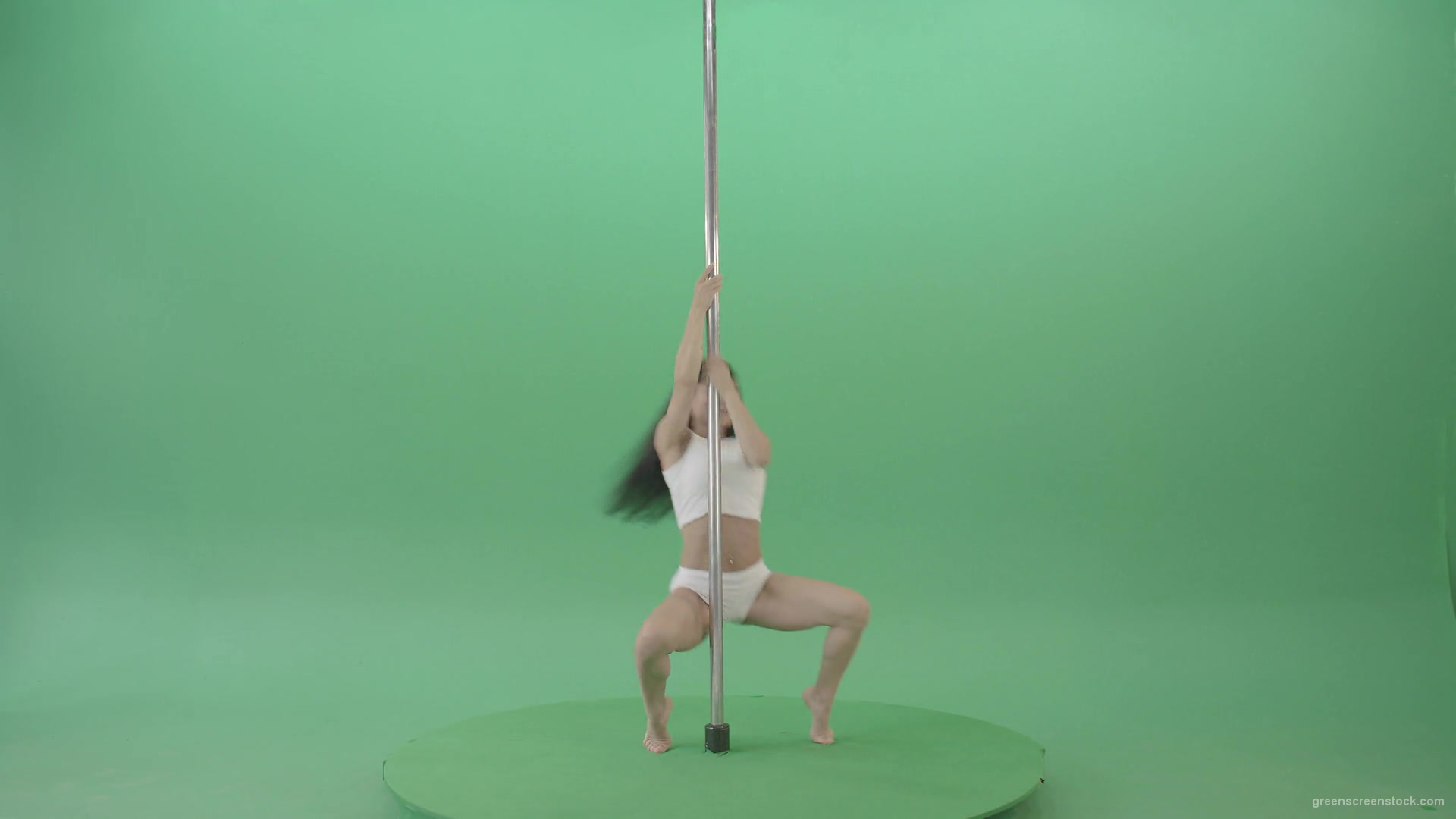 Young-woman-spinning-in-pole-dance-on-green-screen-1920_009 Green Screen Stock