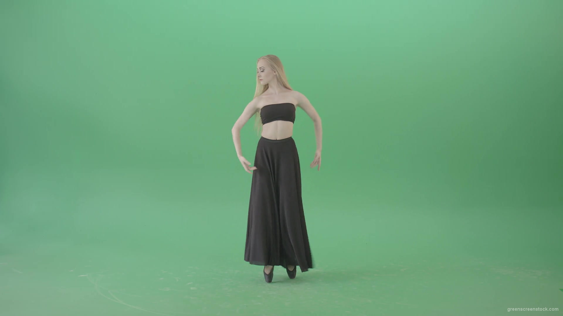 Dancing-in-the-shadow-spinning-on-the-green-screen-ballet-art-by-dancing-girl-4K-Video-Footage-1920_002 Green Screen Stock