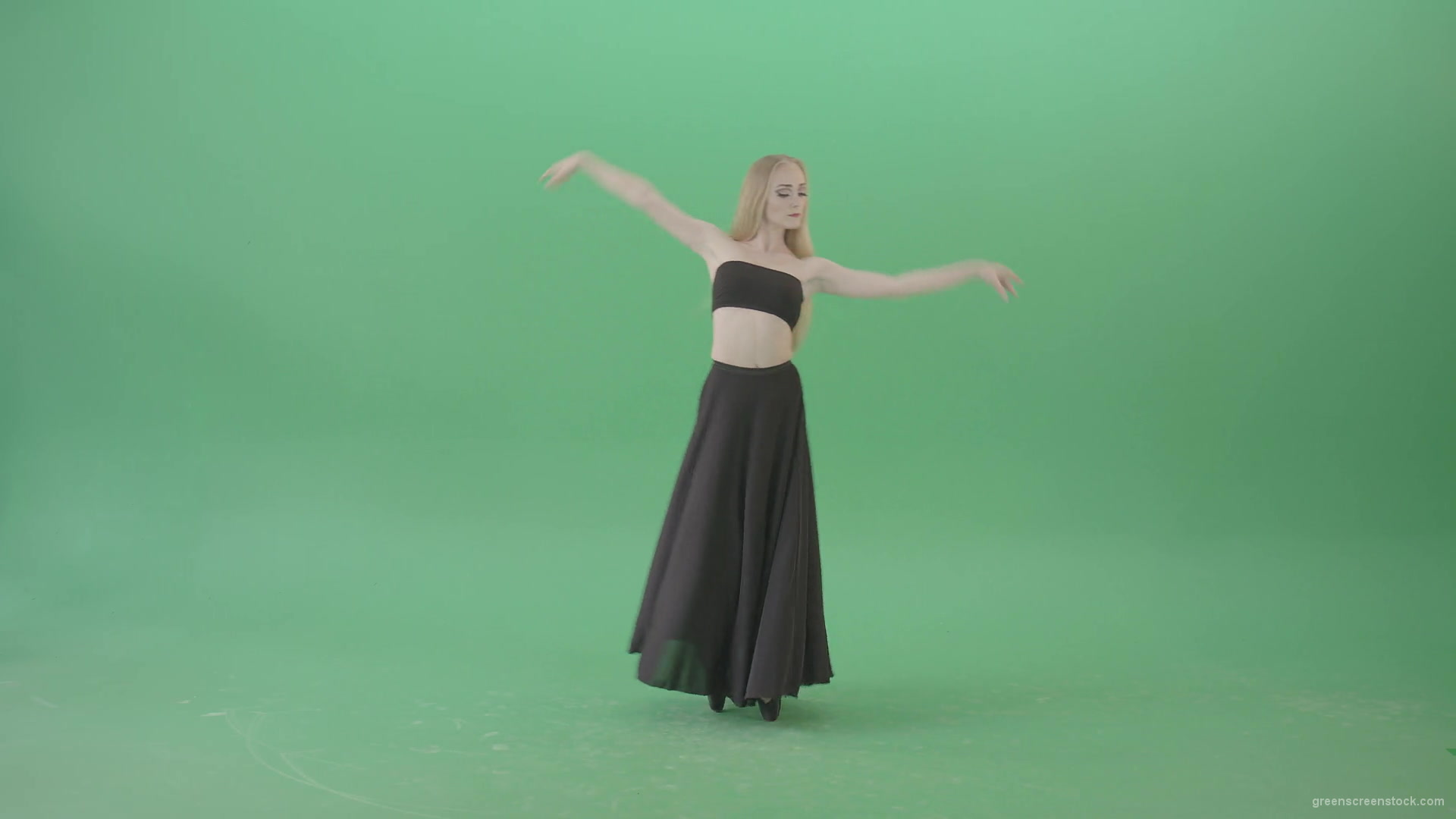 Dancing-in-the-shadow-spinning-on-the-green-screen-ballet-art-by-dancing-girl-4K-Video-Footage-1920_009 Green Screen Stock