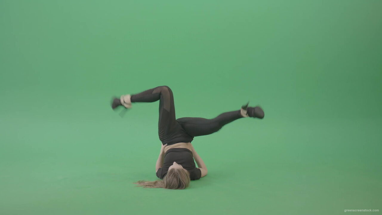 vj video background Girl-in-black-body-dress-waving-legs-on-green-screen-4K-Video-Footage-1920_003
