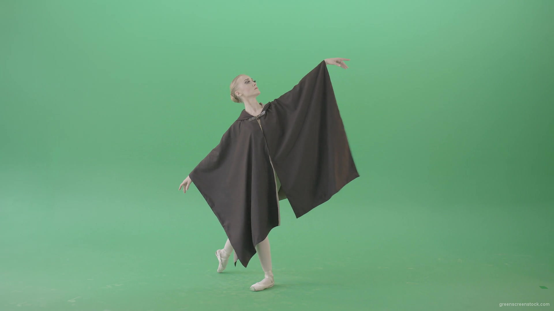 Green-Screen-Ballet-Girl-spinning-in-black-Mantle-cloak-4K-Video-Footage-1920_009 Green Screen Stock