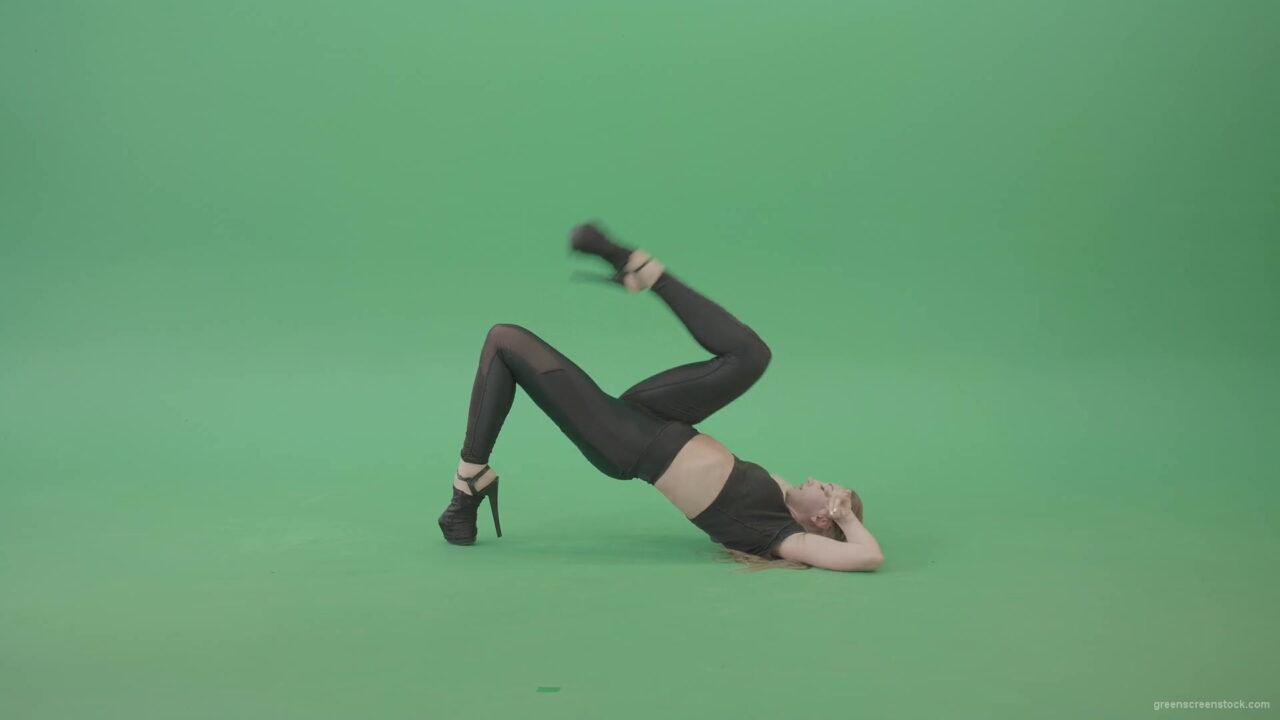 Sexy-Dancing-Girl-showing-Exotic-erotic-dance-isolated-on-green-screen-4K-Video-Footage-1920_008 Green Screen Stock