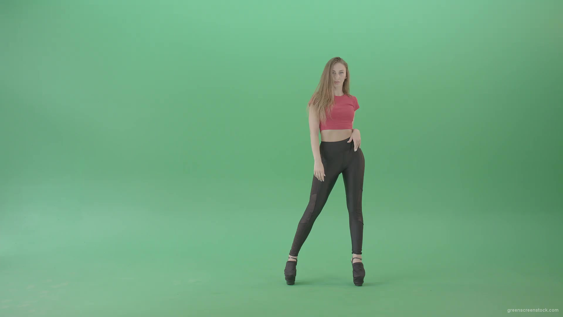 Sexy-Girl-posing-on-green-screen-in-red-t-shirt-4K-Video-Footage-1920_001 Green Screen Stock