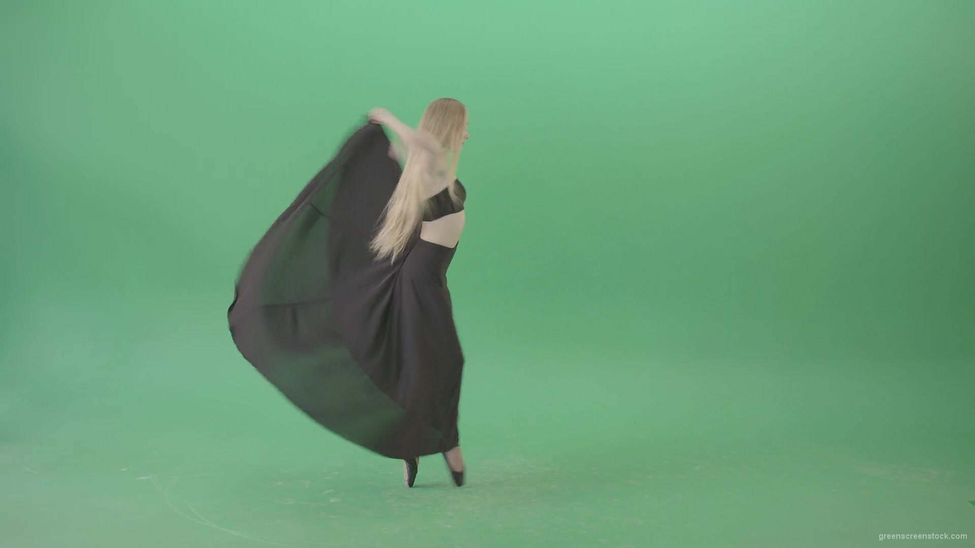 Spinning-isolated-on-green-screen-ballet-young-woman-ballerin-in-black-costume-4K-Video-Footage-1920_004 Green Screen Stock