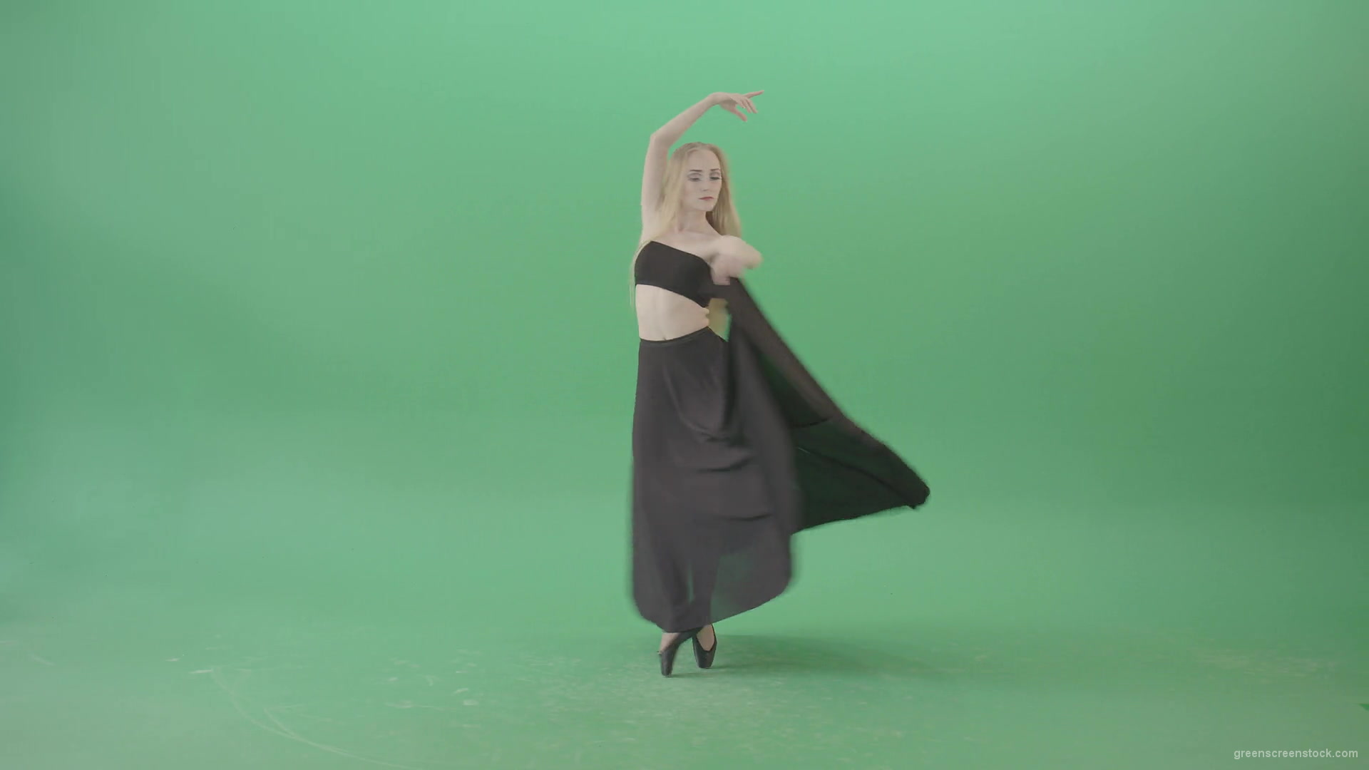 Spinning-isolated-on-green-screen-ballet-young-woman-ballerin-in-black-costume-4K-Video-Footage-1920_006 Green Screen Stock