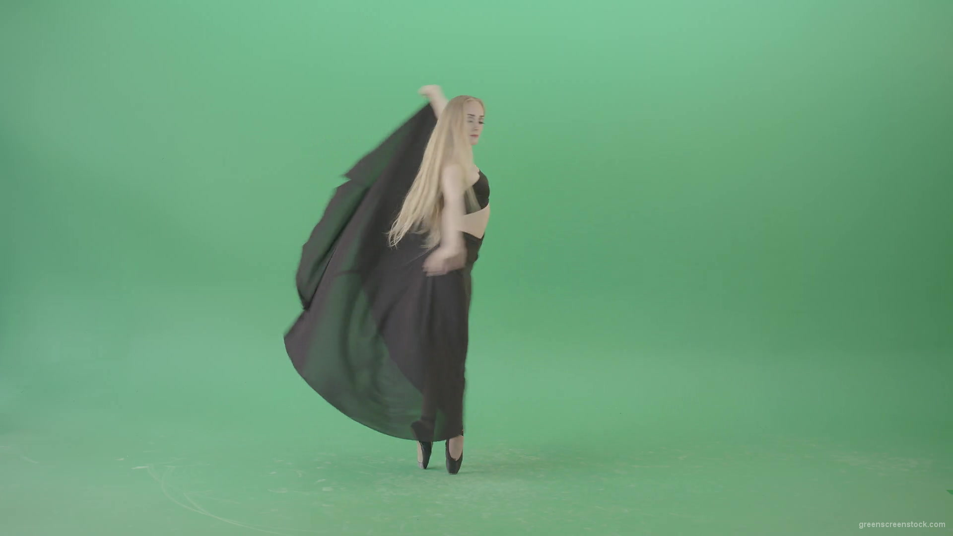 Spinning-isolated-on-green-screen-ballet-young-woman-ballerin-in-black-costume-4K-Video-Footage-1920_007 Green Screen Stock